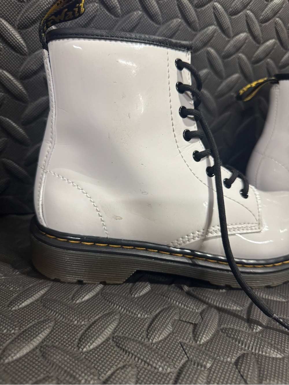 Dr. Martens 1460 J White Patent Lace Up Boots Kids Size US 3 EU 34 - Picture 7 of 16